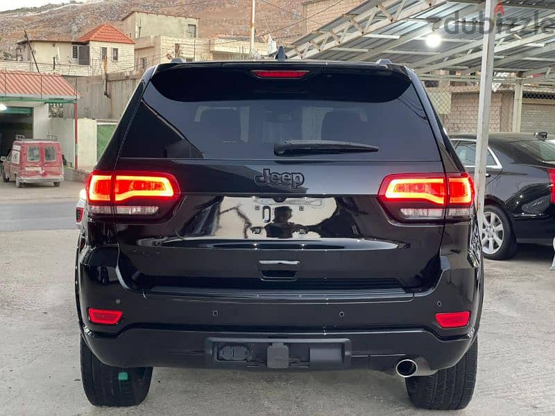 Jeep Grand Cherokee 2018 16