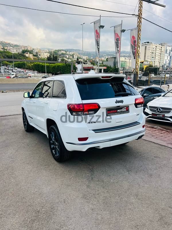 Jeep Grand Cherokee 2018 4