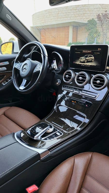 Mercedes-Benz GLC-Class 2016 CLEAN CARFAX 8