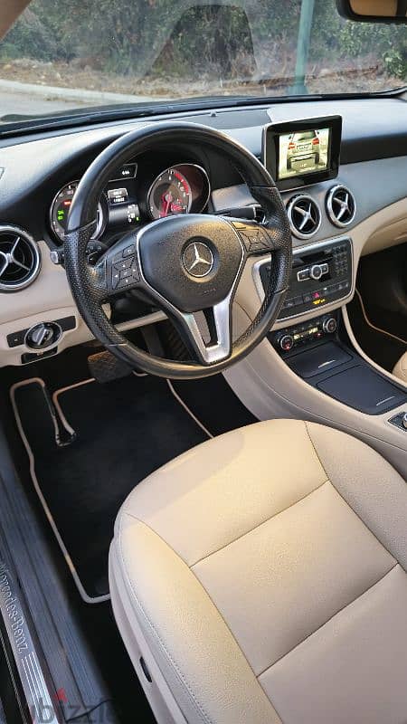 Mercedes-Benz GLA-Class 2015 CLEAN CARFAX 1 OWNER 6