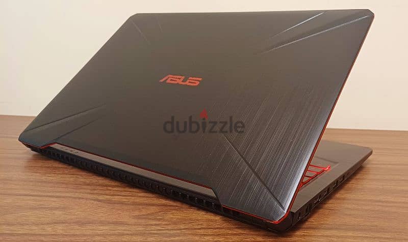 ASUS TUF GAMING - 4 GB VGA NVIDIA GTX 1050 - 16 GB RAM - 15.6" FHD 12