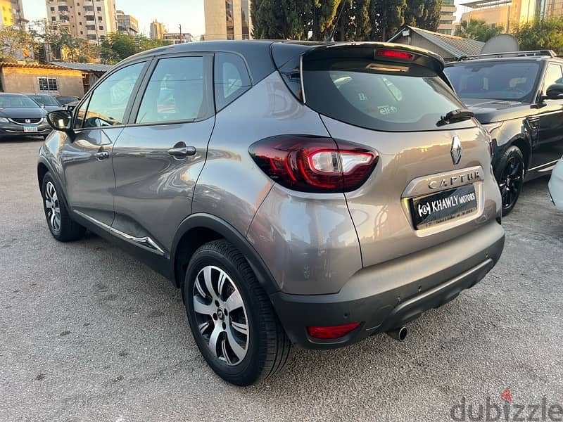 Renault Captur One owner 54k kms 4