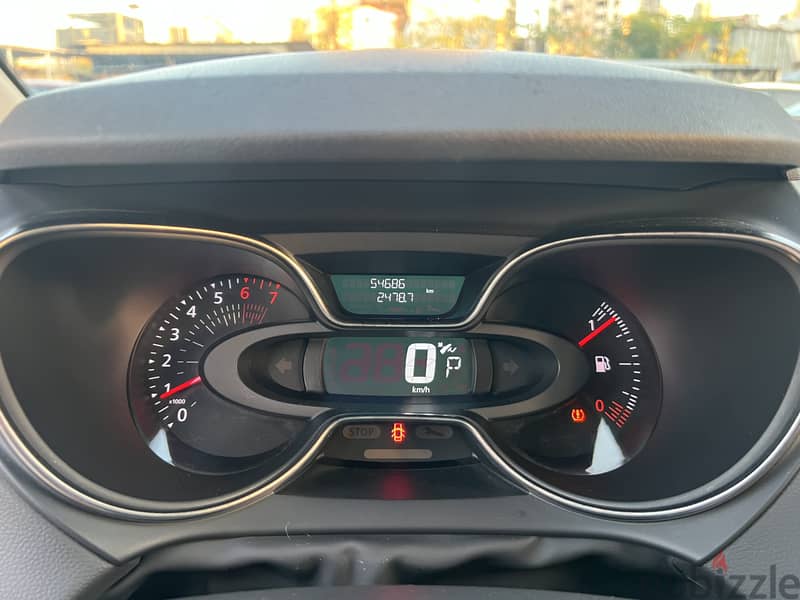 Renault Captur One owner 54k kms 10