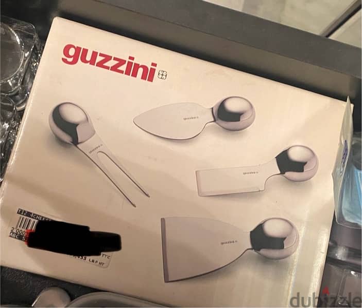 Guzzini coutesux a fromage set for sale 1