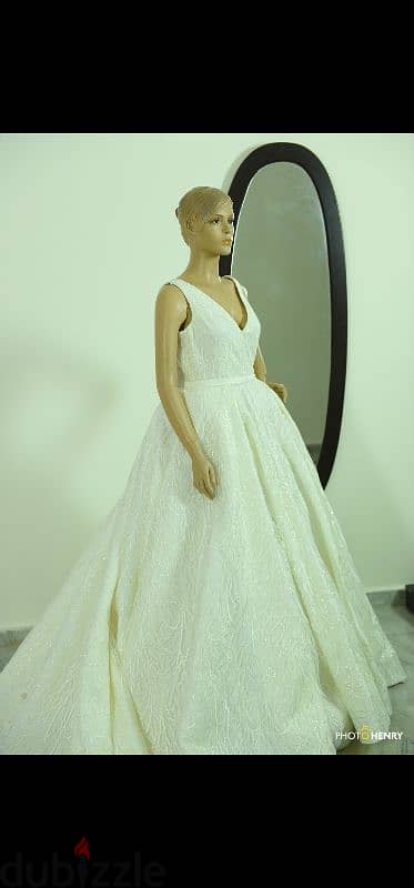 wedding dress 0