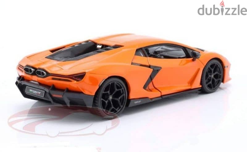 Lamborghini Revuelto (2023) diecast car model 1:24 4