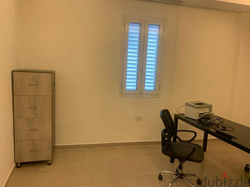 JH24-3669 Furnished Office 150m for rent in Achrafieh, $ 1,000 cash 6