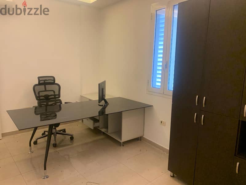 JH24-3669 Furnished Office 150m for rent in Achrafieh, $ 1,000 cash 9