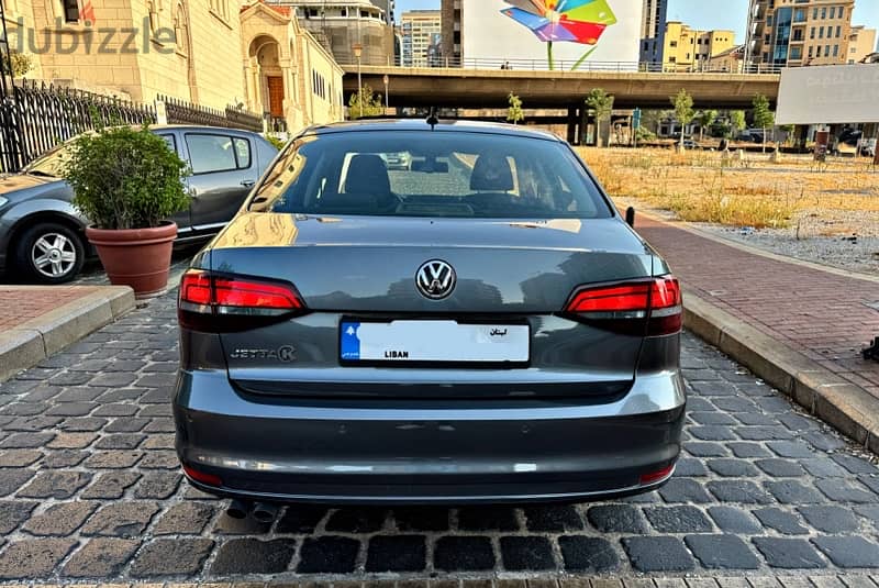 Volkswagen Jetta 2016 Kettaneh source 1 owner 4