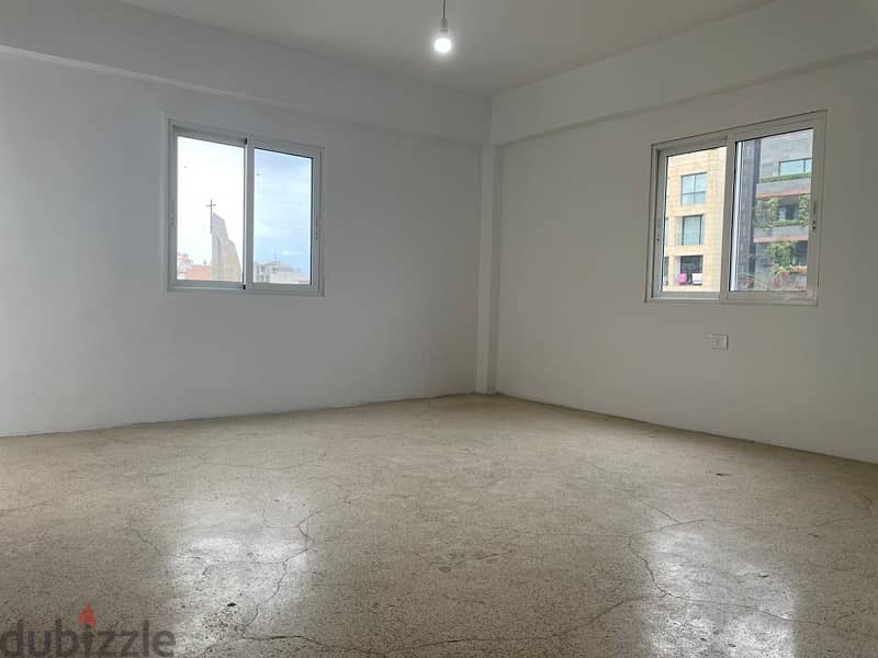 Top Deal 130m 3Bedroom apartment sale mar mkhayel Tain Station Beirut 3