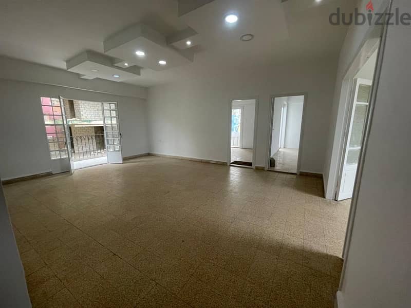 Top Deal 130m 3Bedroom apartment sale mar mkhayel Tain Station Beirut 4