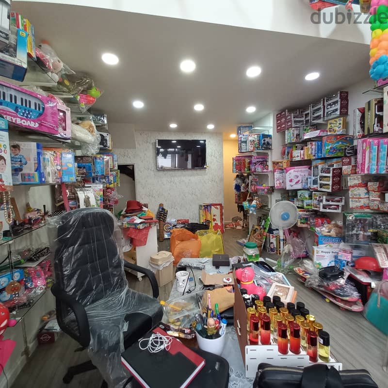 Shop with mezannine in Zalka for rent محل تجاري مع ميزانين في الزلقا 1