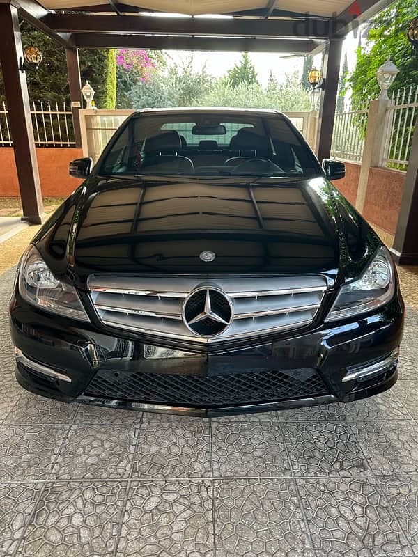 Mercedes-Benz C350/2014 1