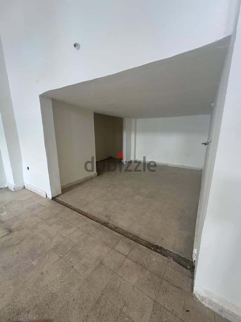 Shop for sale in Tripoli محل للبيع في طرابلس 2