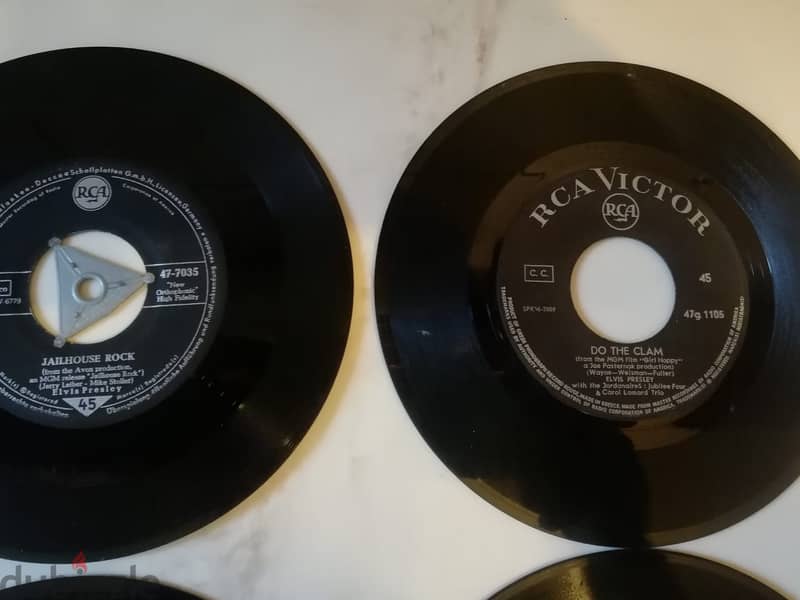 Elvis Presley 7 45t 7" vinyl collection sold together in v g cond 2