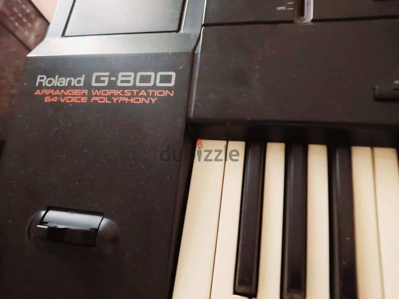 بيانو رولاند الايطالي   جي ٨٠٠  Roland G 800 1