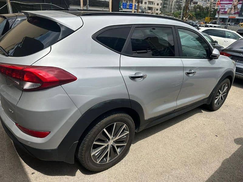 Hyundai Tucson 2017 5