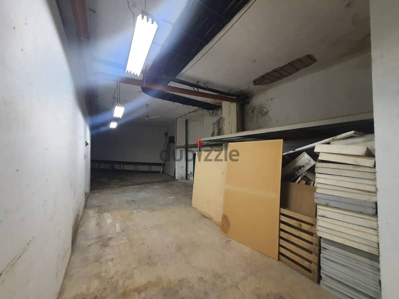 Warehouse for sale in Mansourieh مستودع للبيع في المنصورية 9