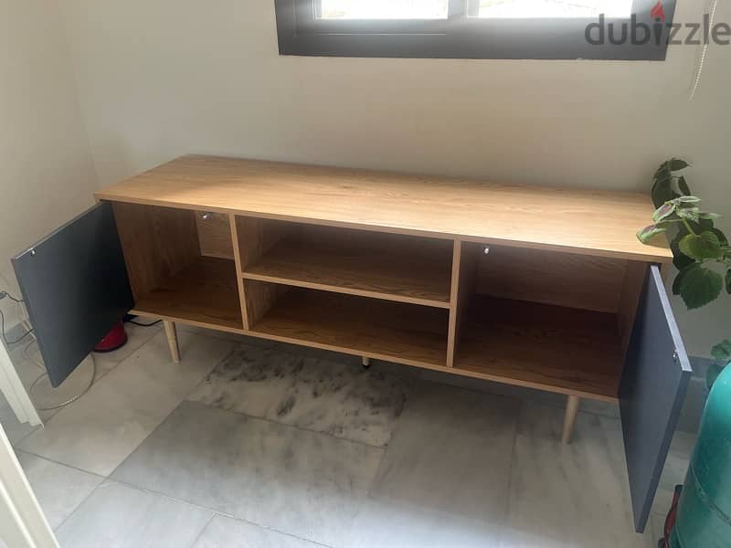 TV UNIT 0