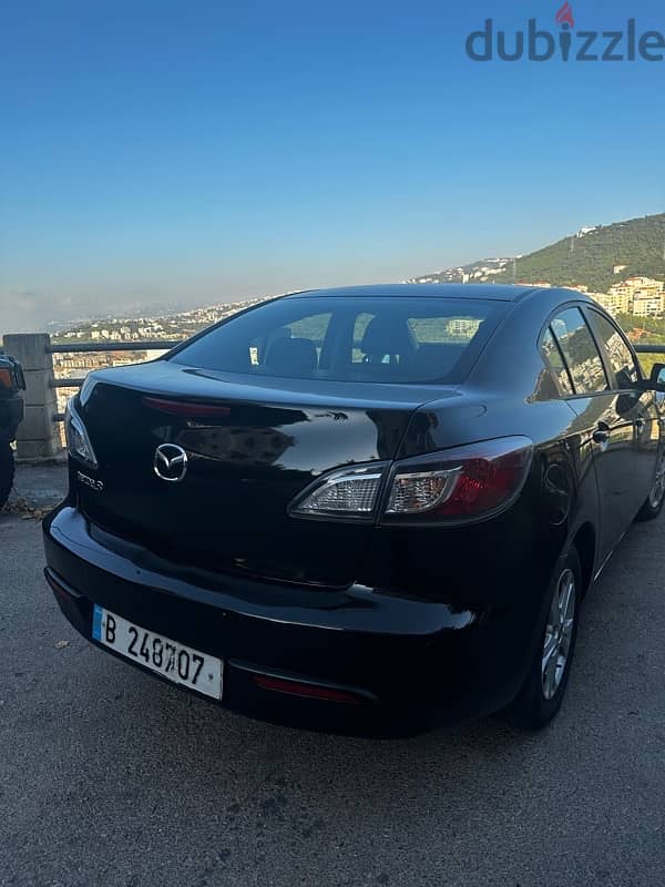 Mazda 3 2011 1