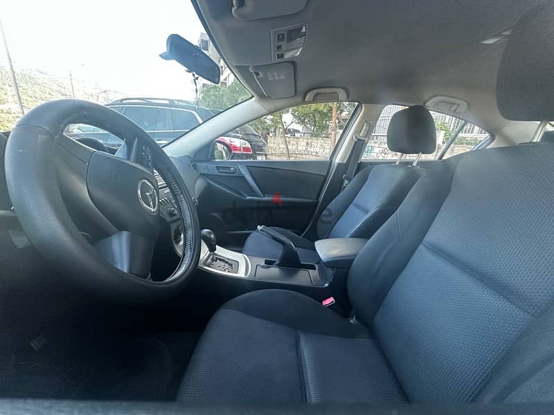 Mazda 3 2011 7