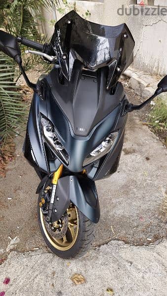 tmax 560 odo 5000km company source tmax windshield  iphone samsung