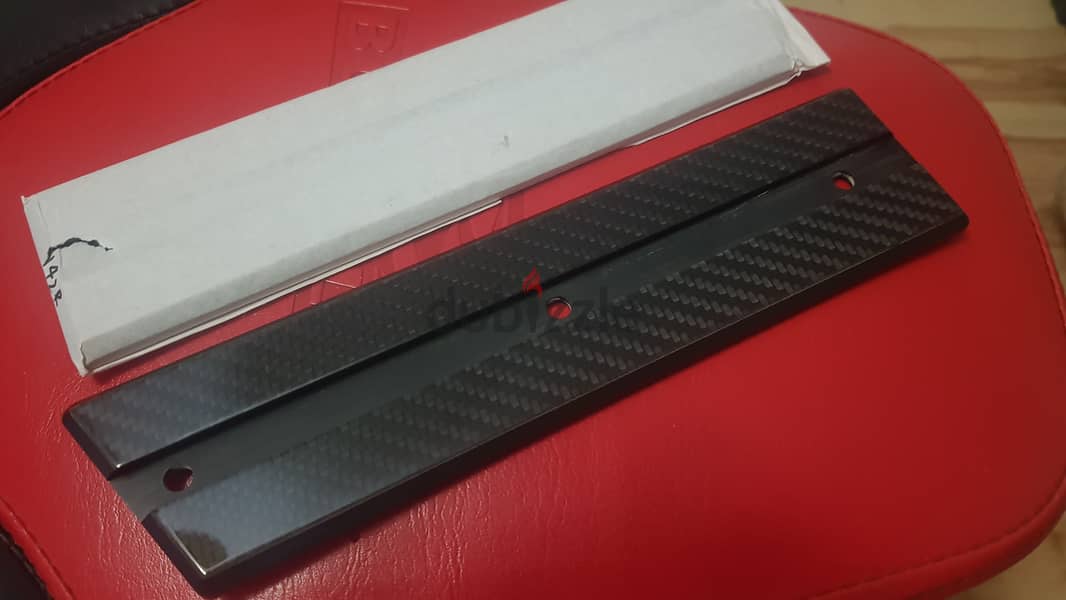 APR GTC 300 carbon fiber wing 4