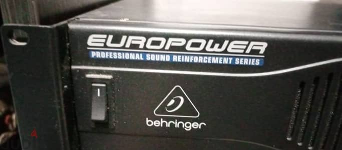 Behringer Europower EP2000 Power Amplifier