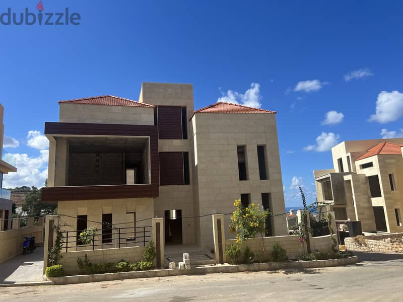 Villa for sale above Rmayleh فيلا للبيع فوق الرميلة 1