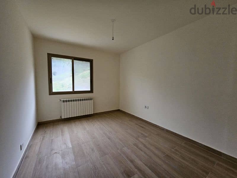 155SQM APARTMENT WITH MAGNIFICENT VIEW IN BROUMMANA 6