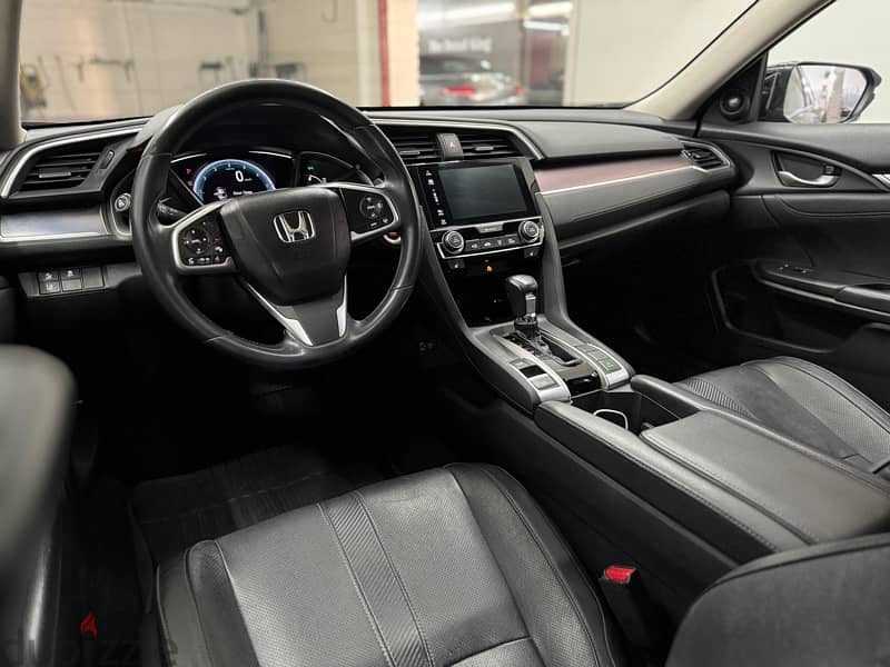 2016 Honda Civic Touring 8