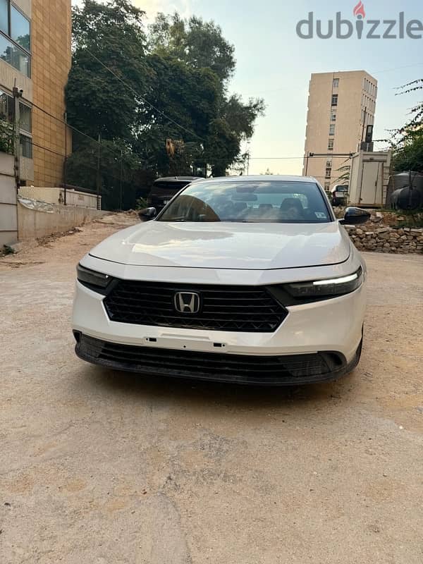 Honda Accord Hybrid 2023 1