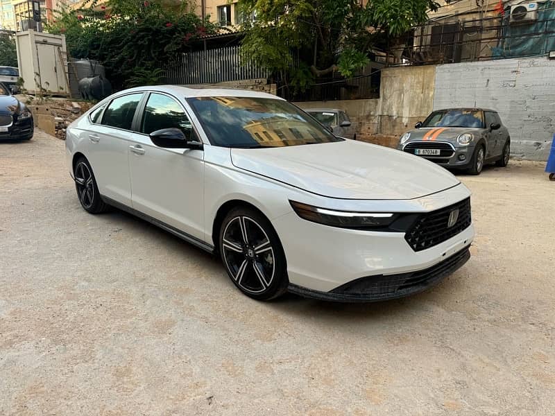 Honda Accord Hybrid 2023 6