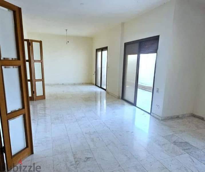 Beautiful View l Elegant 180 SQM in apartment Sanayeh. 0