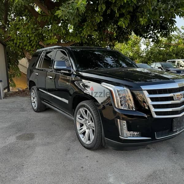 Cadillac Escalade 2016 1