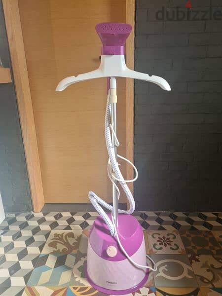 Philips EasyTouch Plus Garment Steamer 0