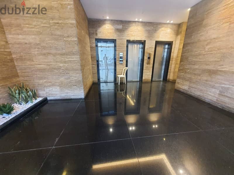 Apartment for sale in Ras El Nabeh شقة للبيع في رأس النبع 4