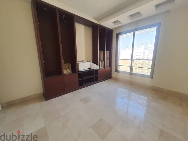 Apartment for sale in Ras El Nabeh شقة للبيع في رأس النبع 10