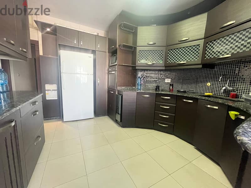 Apartment for sale in Ras Al Nabaa شقة جميلة للبيع في راس النبع 4