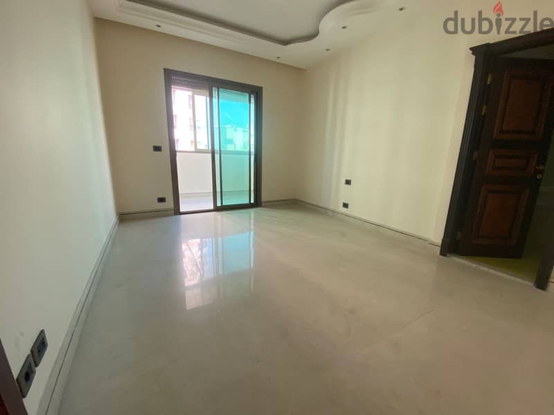 Apartment For Sale In Rawche شقة للبيع في الروشة 6