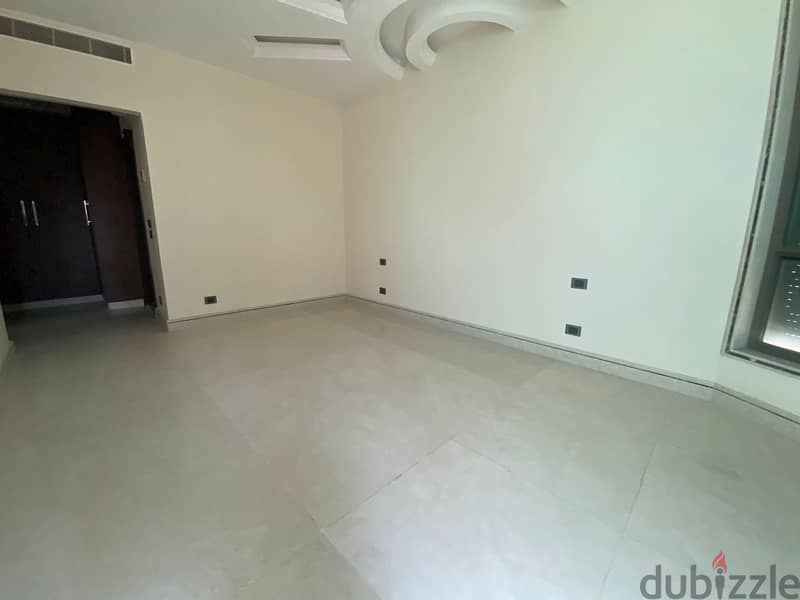 Apartment For Sale In Rawche شقة للبيع في الروشة 11