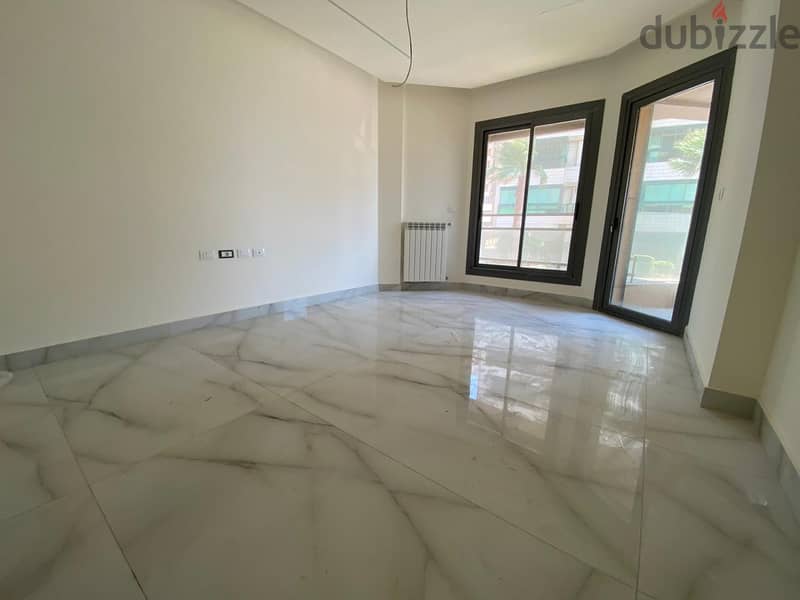 Luxurious Apartment For Sale In Rawche شقة فاخرة للبيع في الروشة 4