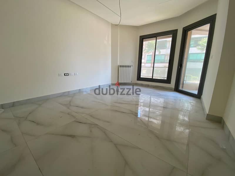 Luxurious Apartment For Sale In Rawche شقة فاخرة للبيع في الروشة 4