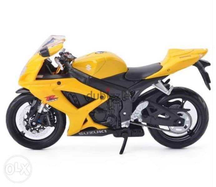 Suzuki GSXR 600 diecast motorcycle model 1:12 1