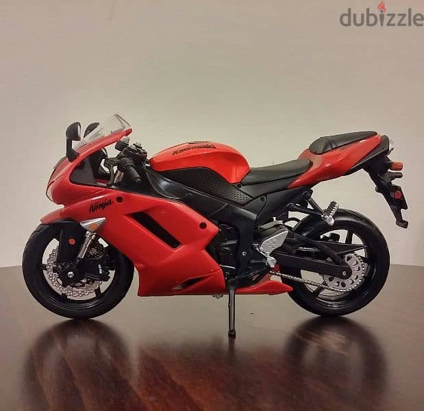 Kawasaki Ninja ZX-6R diecast motorcycle model 1:12 1