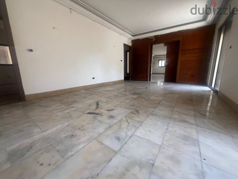 Apartment for Sale in Ras Al Nabaa شقة للبيع في رأس النبع 4