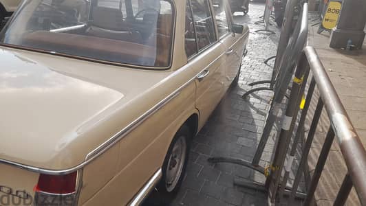 BMW 1800 models 1970 supper clean  1 owner 45000 km