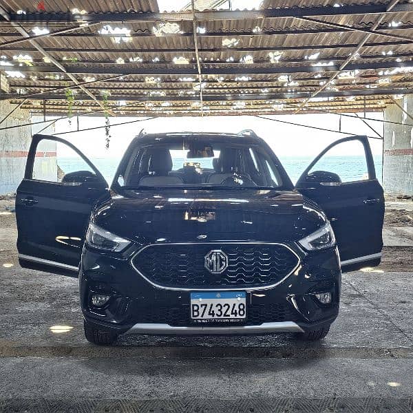 MG ZS 2023 1