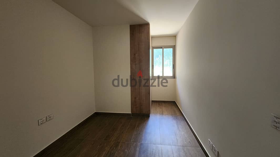 Apartment for sale in Louaizeh شقة للبيع في منطقة الويزه 9