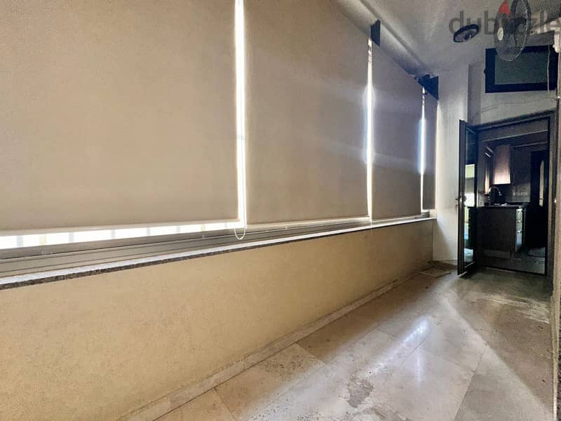 Apartment For Sale In Jnah شقة للبيع  في الجناح 4